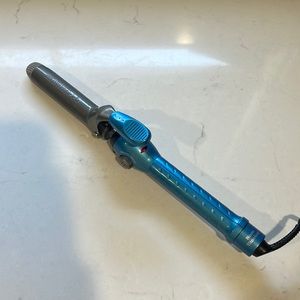 EUC 1 inch Babyliss Pro Nano Titanium